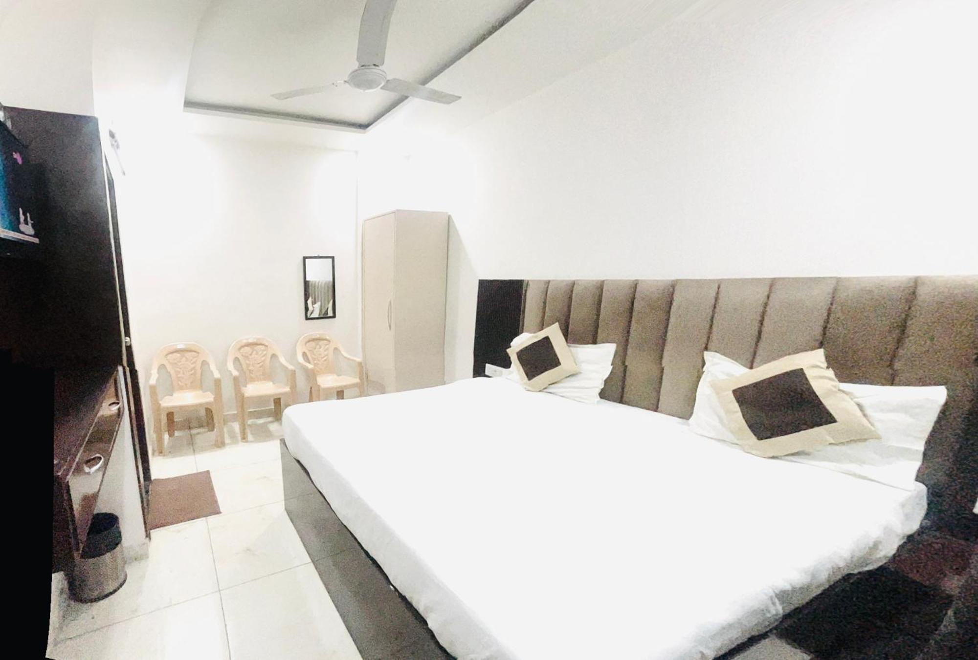 Hotel Green Apple Bareilly Ngoại thất bức ảnh